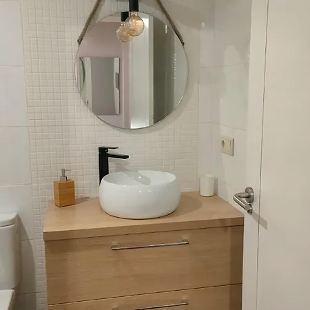 Precioso Apartamento Con Patio *